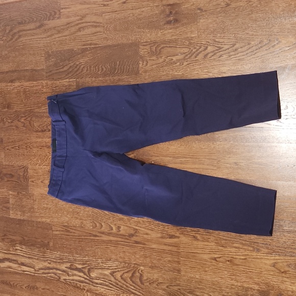 Capris - Picture 1 of 3